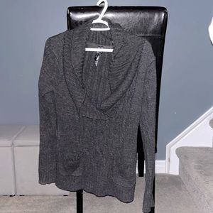 Women’s Razzle Dazzle medium sweater